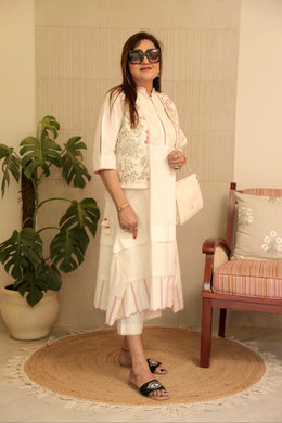 AAVARNAM by RENU - Embroidered Cotton Set with Jute Jacket